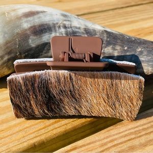 Claw Hair Clip with Cowhide